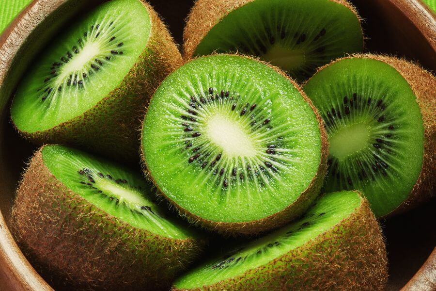 Conosci le caratteristiche del kiwi?
